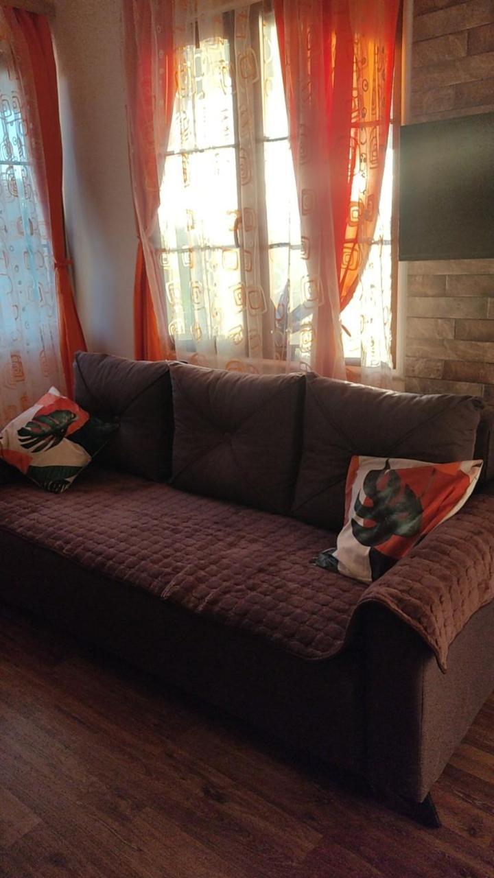 Guest House Stevovski Elshani Ngoại thất bức ảnh