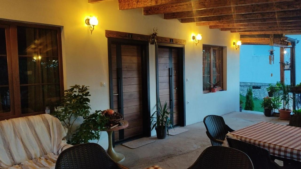 Guest House Stevovski Elshani Ngoại thất bức ảnh